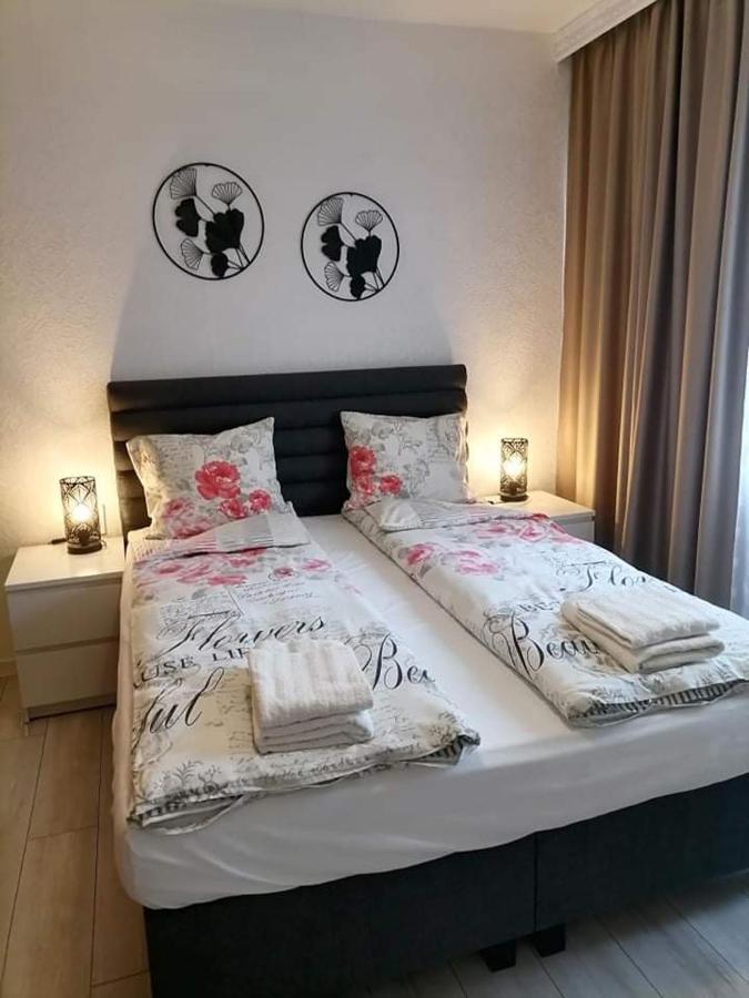 Black Sea Apartment Varna ภายนอก รูปภาพ